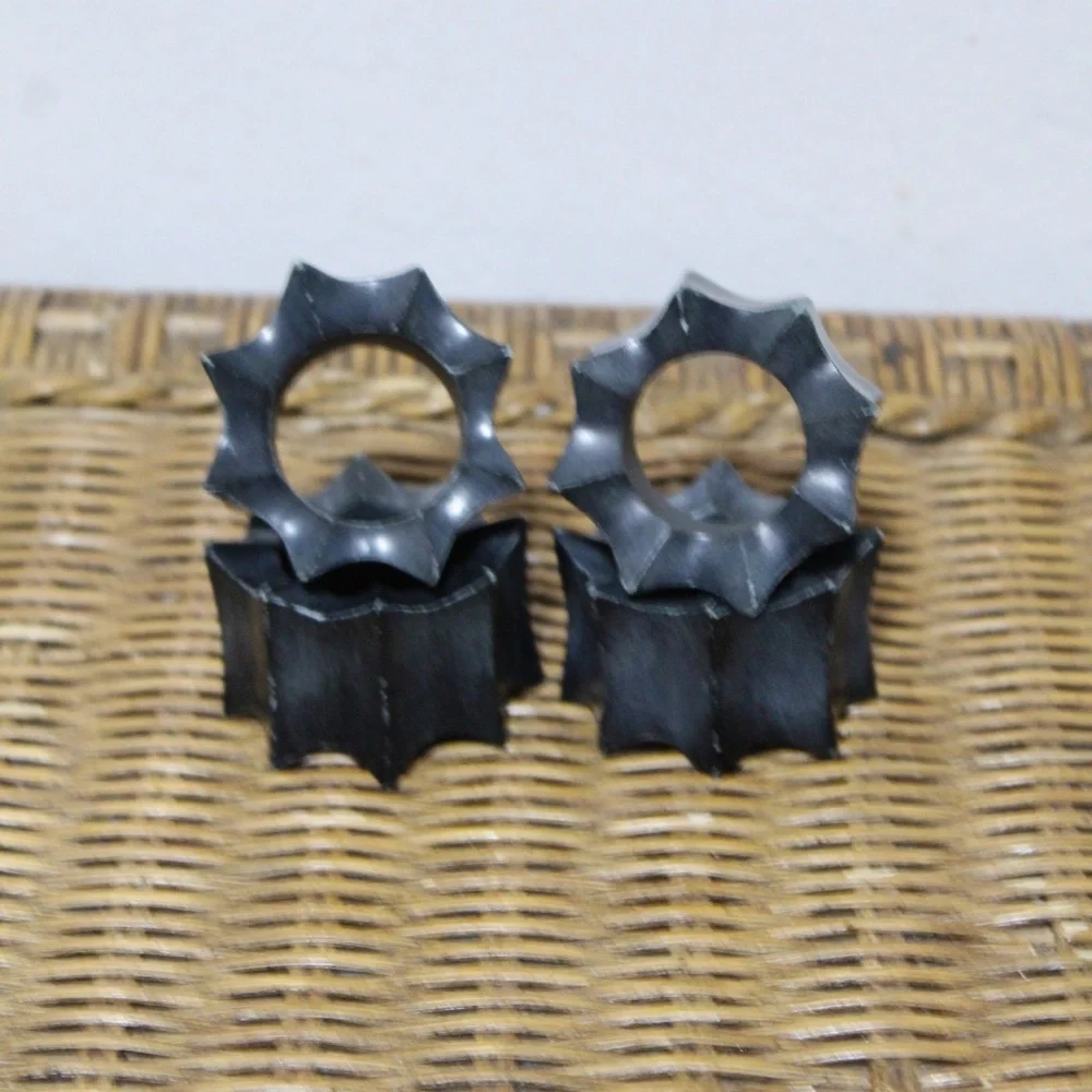Damien Spike Napkin Holders. Set of 4. Open Box.